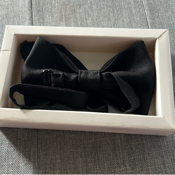 Bow tie - black - Picture 1 of 2